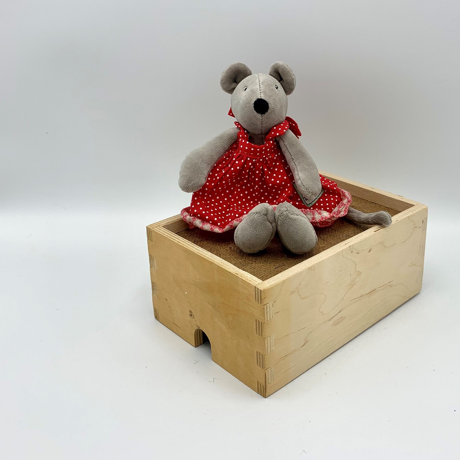 Nini The Mouse main image 1